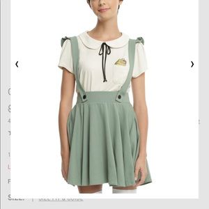 ISO Over the garden wall outfit